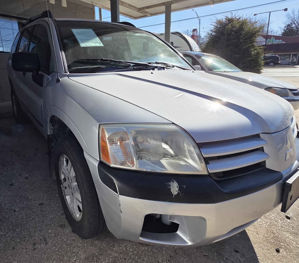 2005 Mitsubishi Endeavor LS