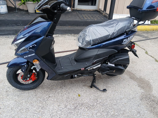 150cc Icebear Flash Christmas Special