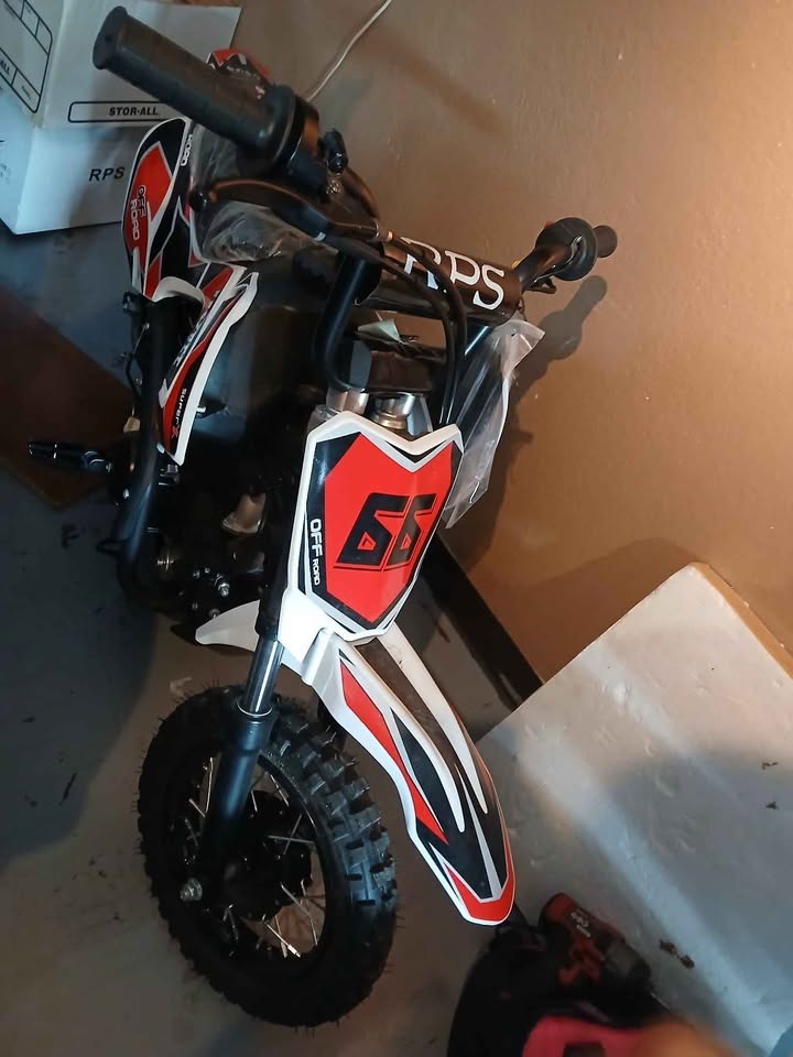 70cc RPS Dirt Bike